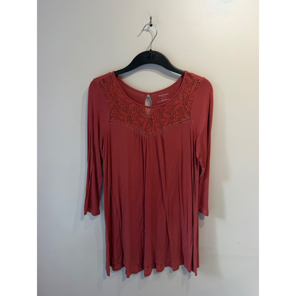 Motherhood Maternity Red Lace Yoke Babydoll Tunic Top 3/4 Sleeve Size M